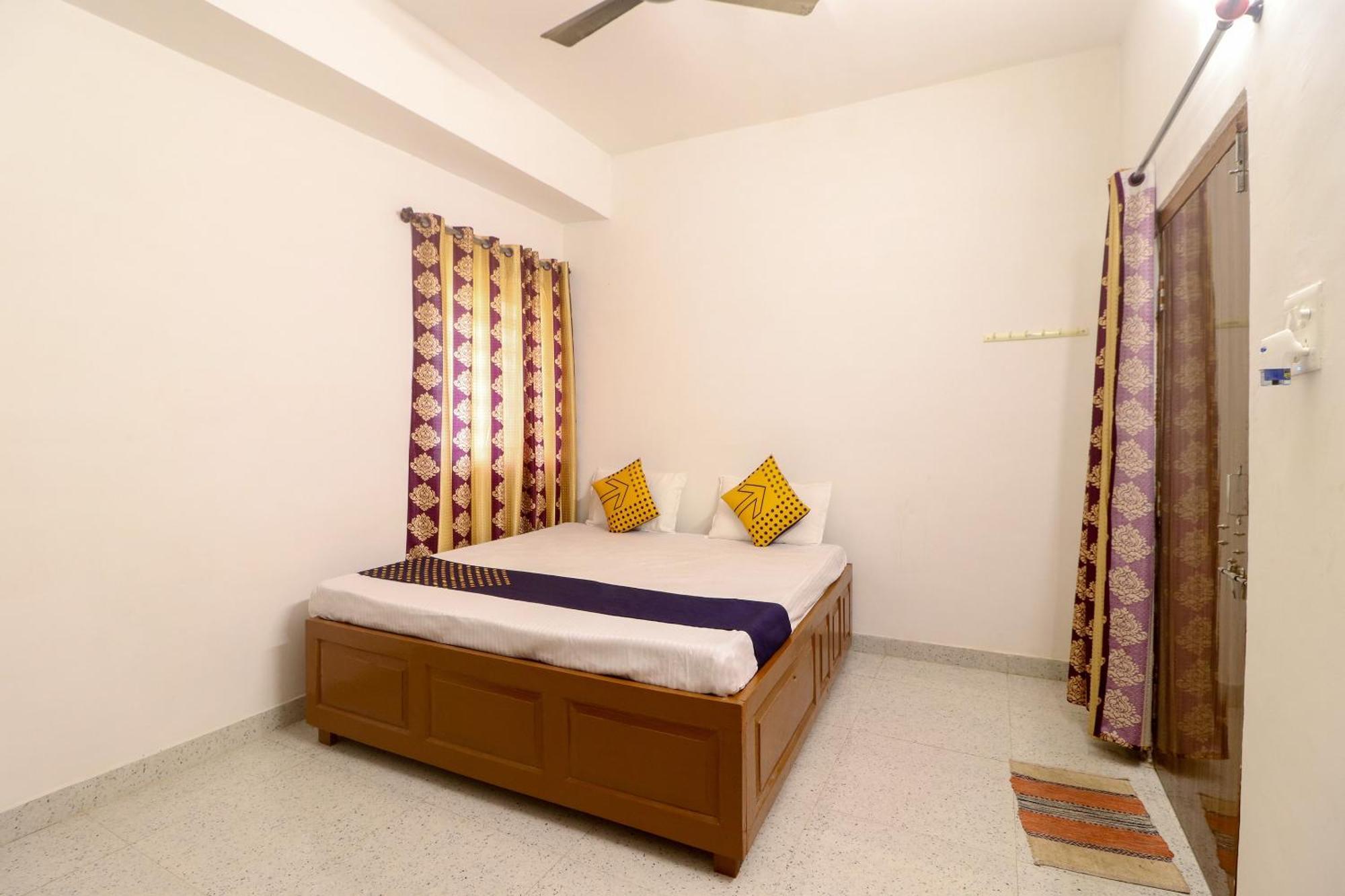Spot On Hotel Om Kanha Bilāspur Exterior foto